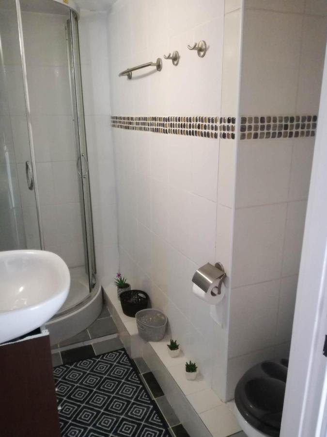 Niezalezne Pietro W Domu Z Widokiem Na Morze Apartment Gdynia Luaran gambar